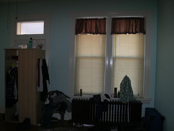 4th image of 3232 Bishop St #1