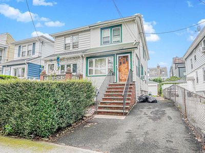 1074 E 36th St #1, Brooklyn, NY, 11210