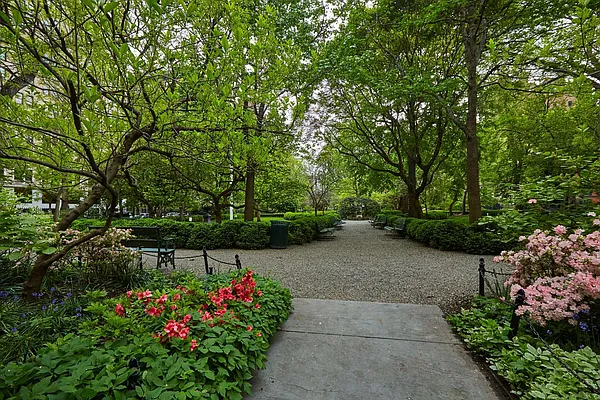 Sold by Corcoran | media 9