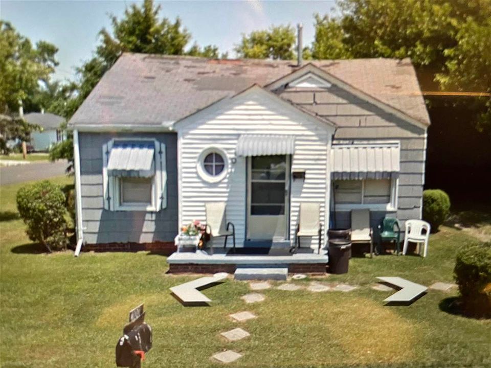 1st image of 100 Holland Ave
