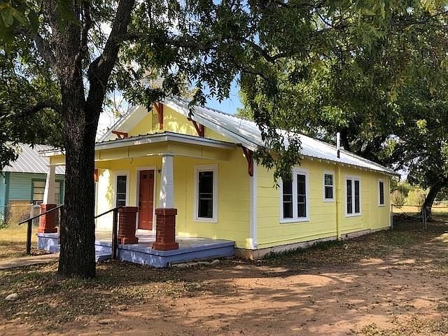 1st image of 517 Brazos Ave
