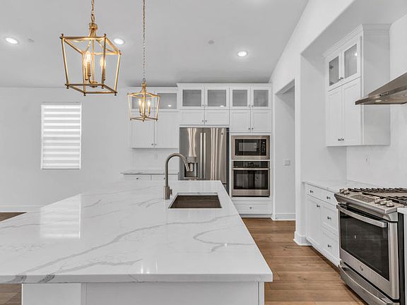 3rd image of 84208 Novello Dr