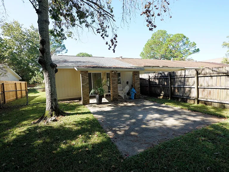 1503 Green Acres Blvd #E — Photo 22