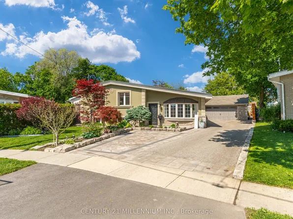 26 Alston Ct, Brampton, ON L6W 3B6