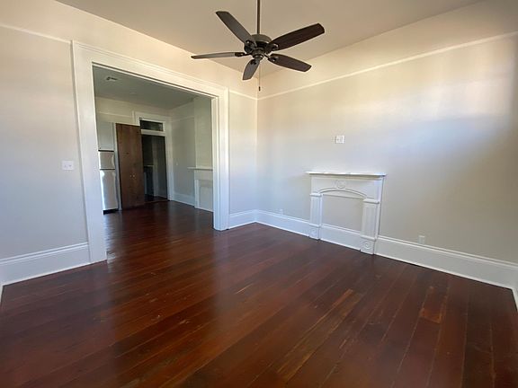 2nd image of 1822 Urquhart St