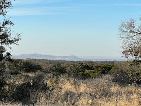 285 Comanche Rdg, Round Mountain, TX 78663