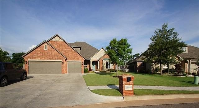 1st image of 19833 Oakshire Dr