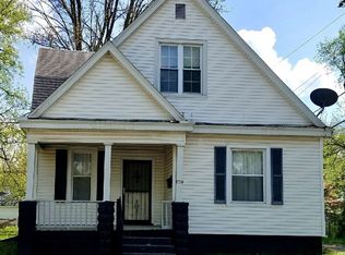 716 E Spruce St, Springfield, IL 62703