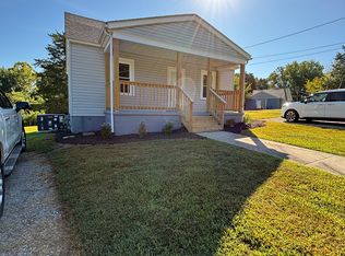 114 Hopkins St, Danville, VA 24541