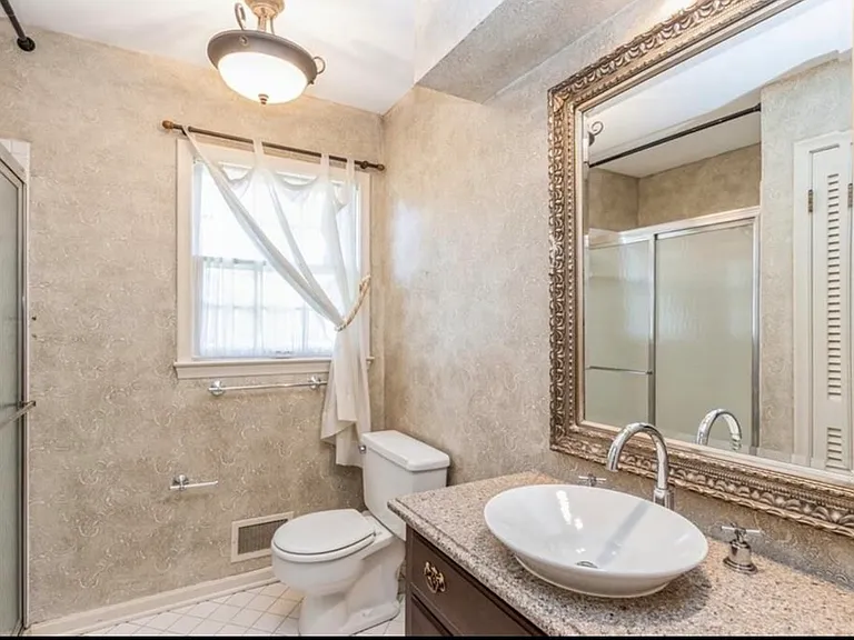 1028 Arno Rd — Photo 9