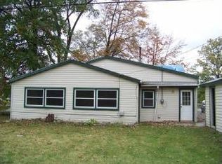 4405 Venoy Rd, Wayne, MI 48184