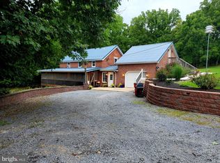 21908 Millers Church Rd, Hagerstown, MD 21742