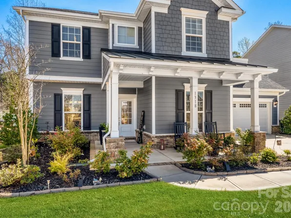 1318 Poppy Way, Matthews, NC 28104
