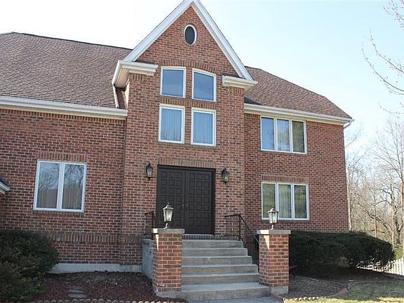 4th image of 2720 Pine Valley Ct