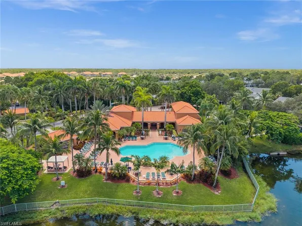 1260 Wildwood Lakes BLVD #204, NAPLES, FL 34104
