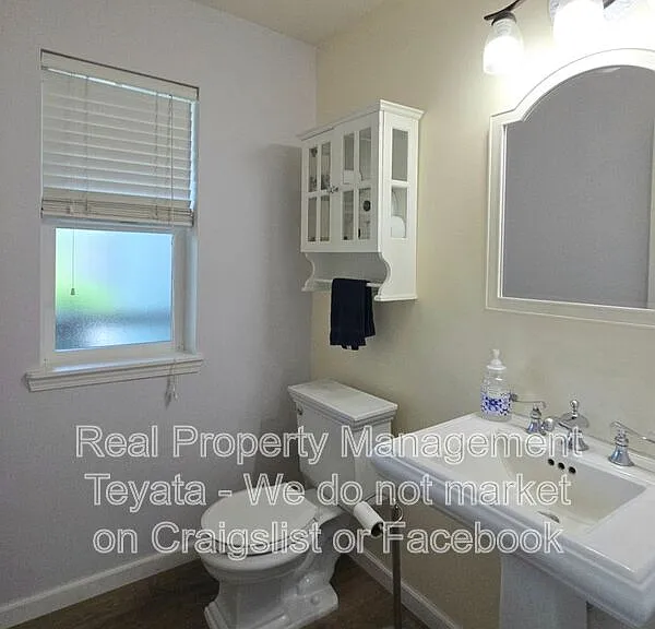4814 Starfish Ln — Photo 25