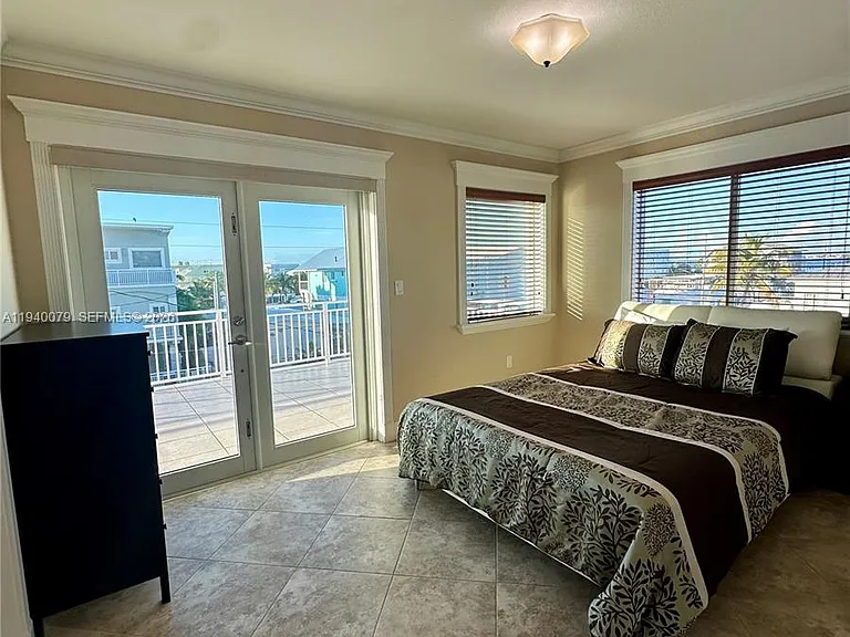 1516 Aqueduct Ln — Photo 35