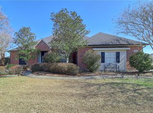 2190 W Gabriel Sq, Lake Charles, LA 70611