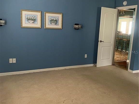 5th image of 713 Hammond Pl