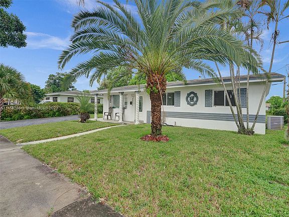 4th image of 3371 NW 188th St