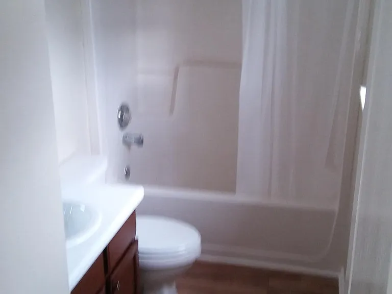 411 Red Coat Ln — Photo 7