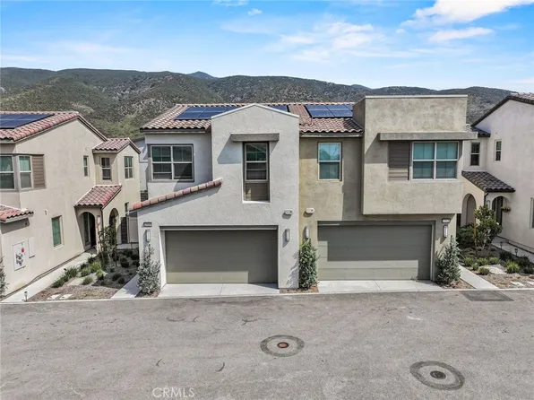 15936 Sparrow Ct, Fontana, CA 92336