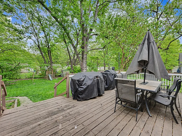 7921 Madison Ave — Photo 25