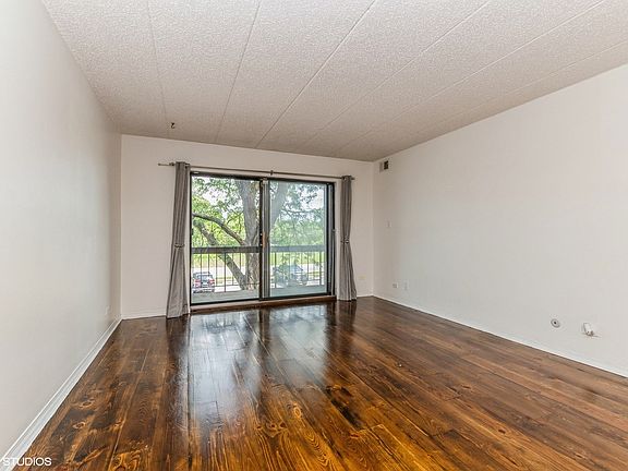 2nd image of 7525 175th St APT 824