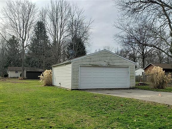 3rd image of 2506 Bristol Ave