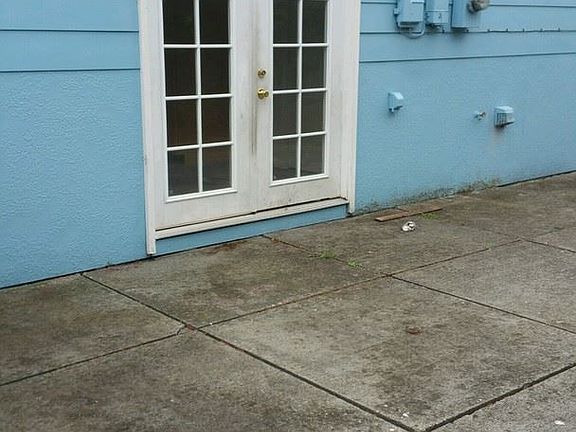 3rd image of 12302 83rd Ave SW
