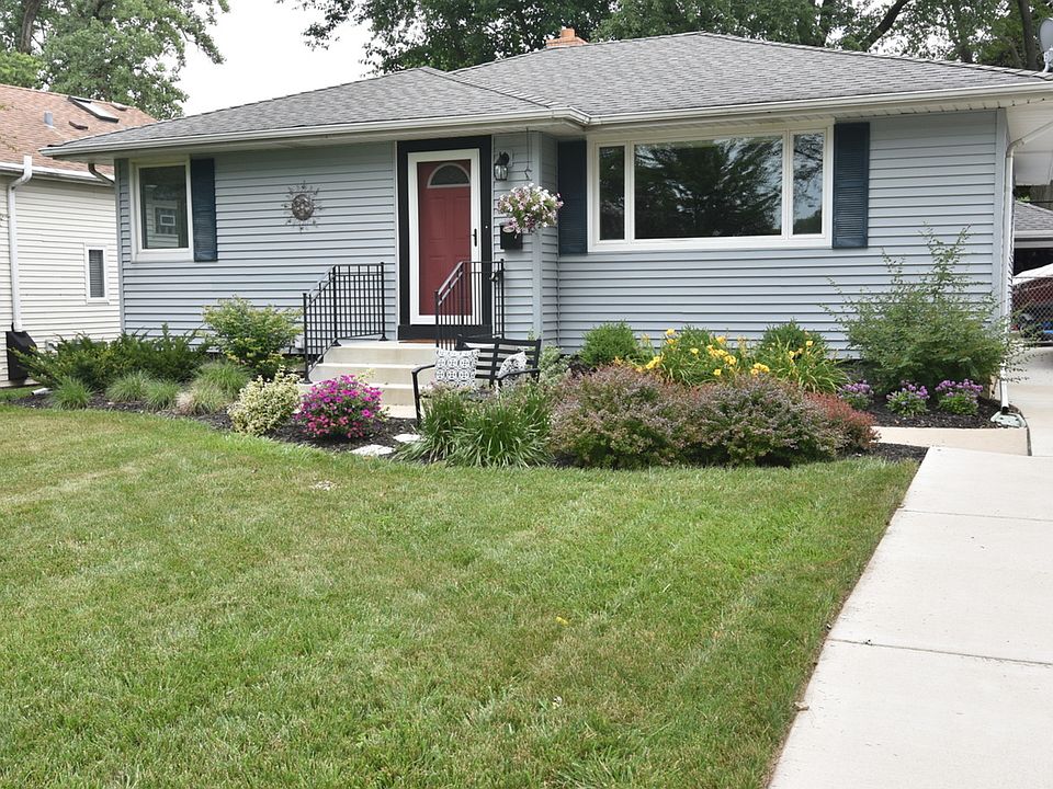 1st image of 105 S Edgewood Ave