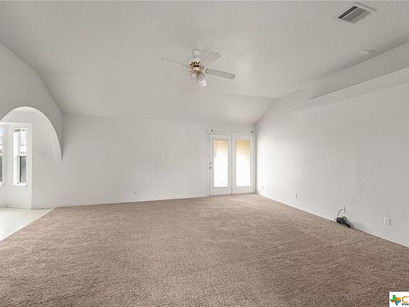 5th image of 4505 Maggie Dr