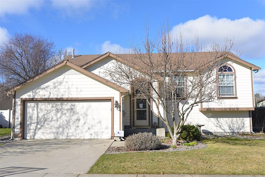 1st image of 1719 N Harmony Ln
