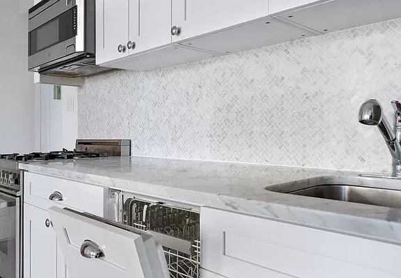 5th image of 115 Henry St APT 5B