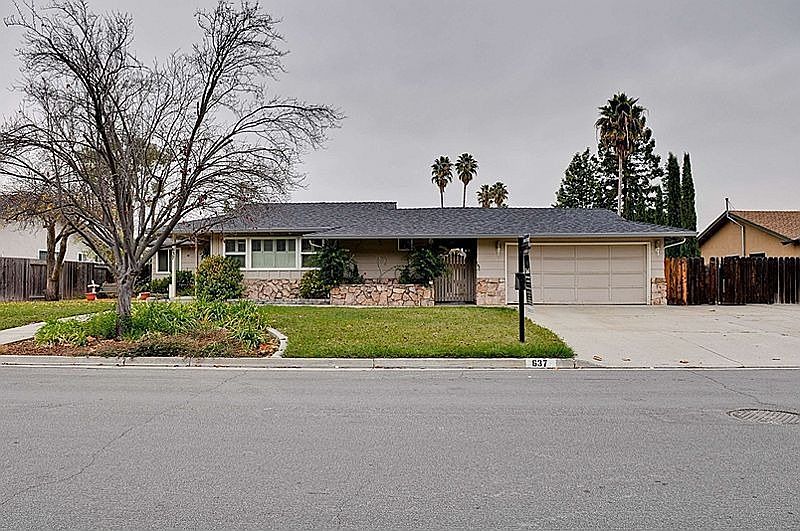 1st image of 637 Mindy Way