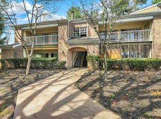 8A Olympic Dr, Reading, PA 19607