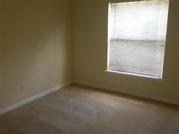 5th image of 13418 Teddington Ln