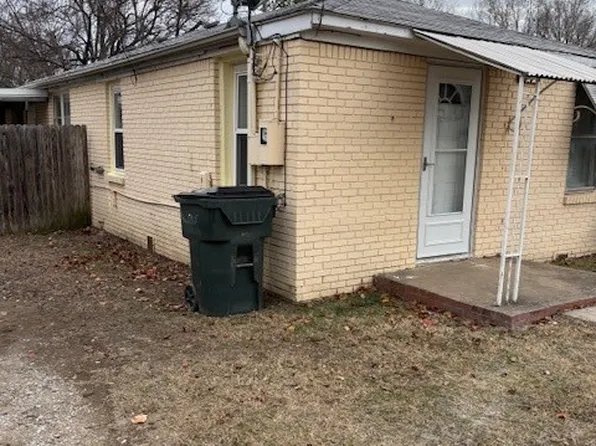 605 N 10th St, Collinsville, OK 74021
