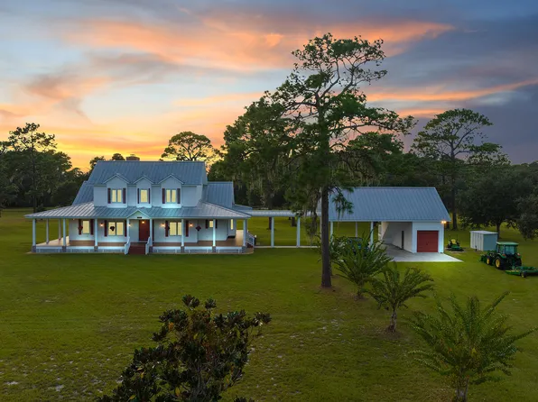 300 Wildberry Farm Ln, Pierson, FL 32180