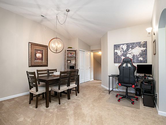 4th image of 7419 Flintshire Dr