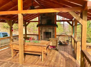 217 Austin Mountain Rd, Mineral Bluff, GA 30559