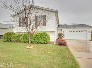 2181 Dawson Dr, Normal, IL 61761