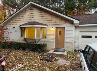 6268 Barney Rd, Traverse City, MI 49684