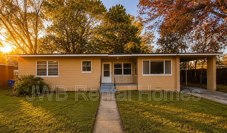 2321 Kinwood Ave — Photo 1