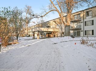 183 Little Canada Rd #302, Little Canada, MN 55117