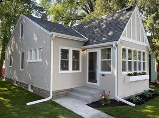 1318 Eleanor Ave, Saint Paul, MN 55116