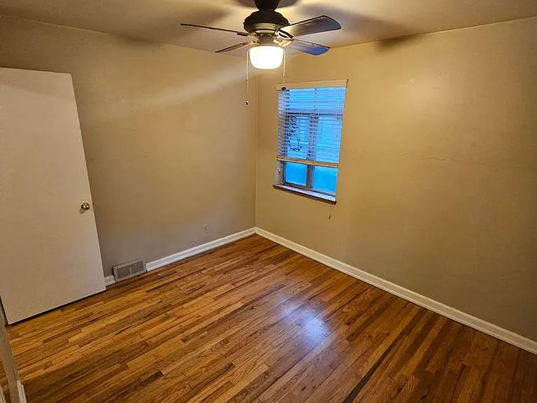 626 S Whitcomb St — Photo 9