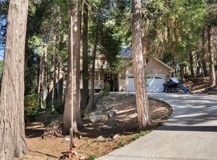 23788 Inspiration Rd, Crestline, CA 92325