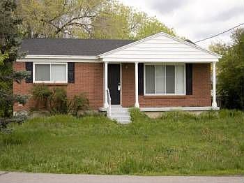 1st image of 1911 Evergreen Ave