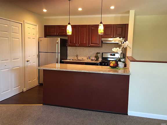 4th image of 625 Fulton St APT 11